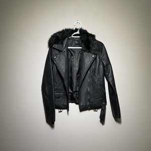 FOREVER21 leather jacket with faux fur collar.